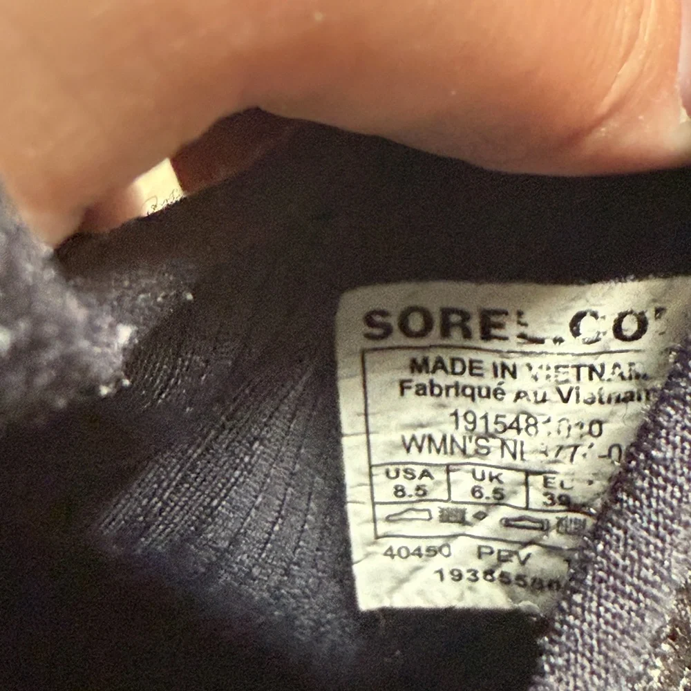 Sorel kinetic‎ impact II Black Slip-On Shoes women’s size 8.5